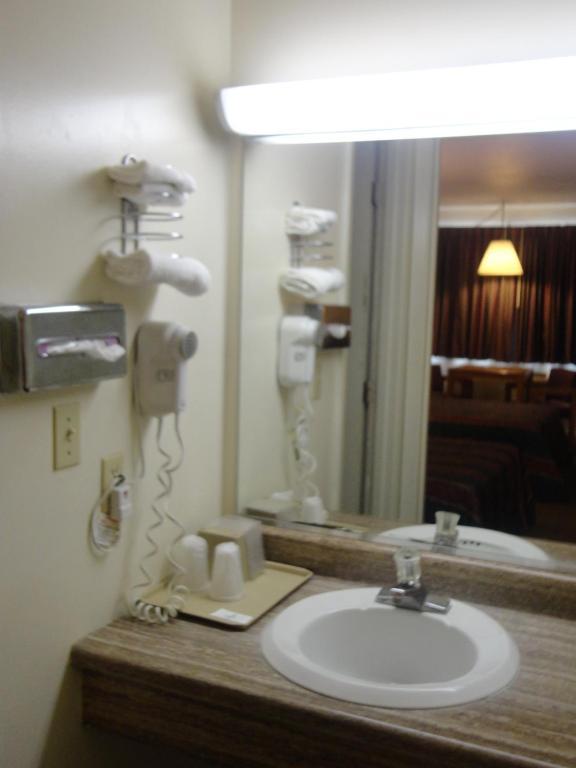 Budget Inn Daleville 部屋 写真