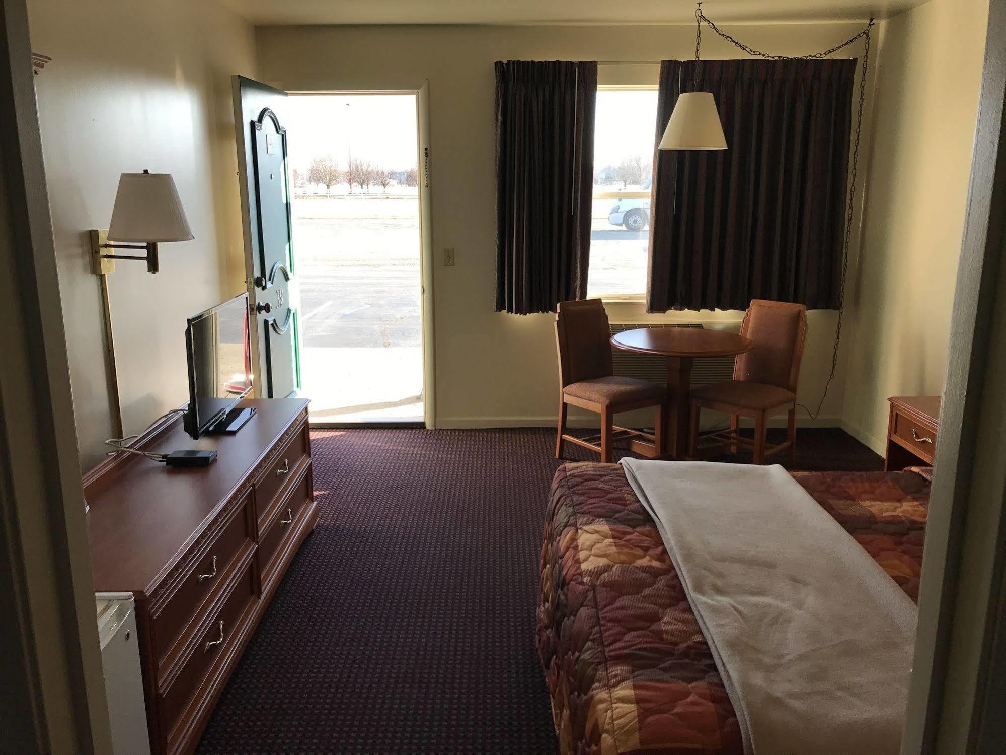 Budget Inn Daleville エクステリア 写真
